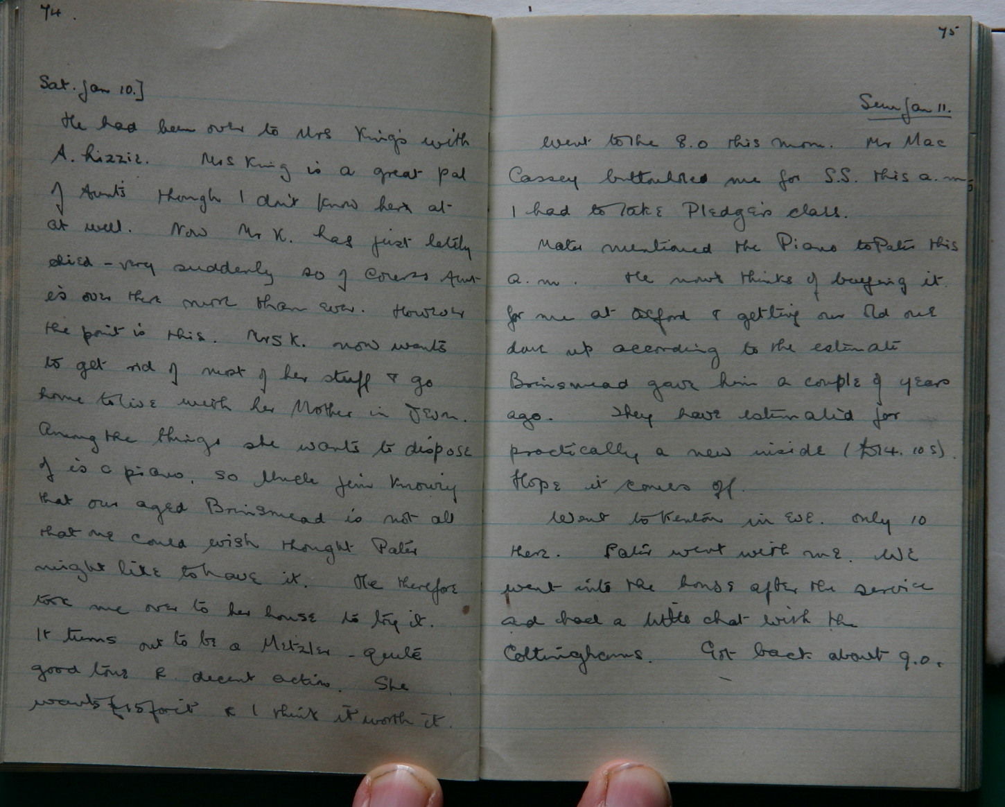 Scanned image of page book05 img_4048.jpg