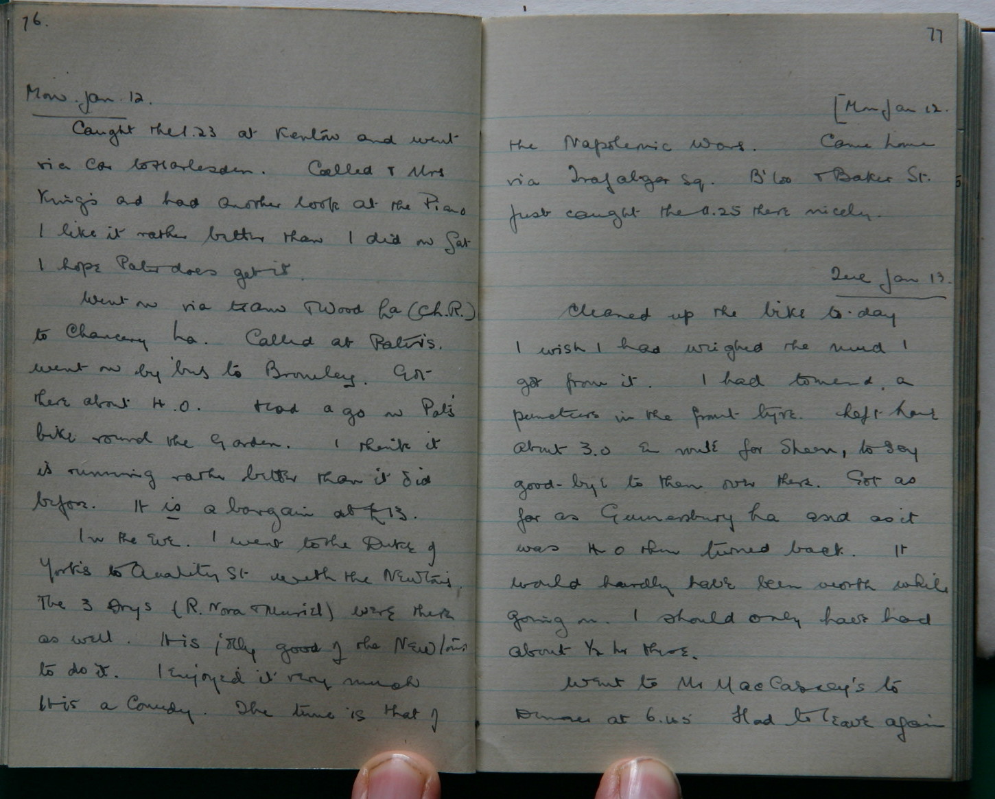 Scanned image of page book05 img_4049.jpg