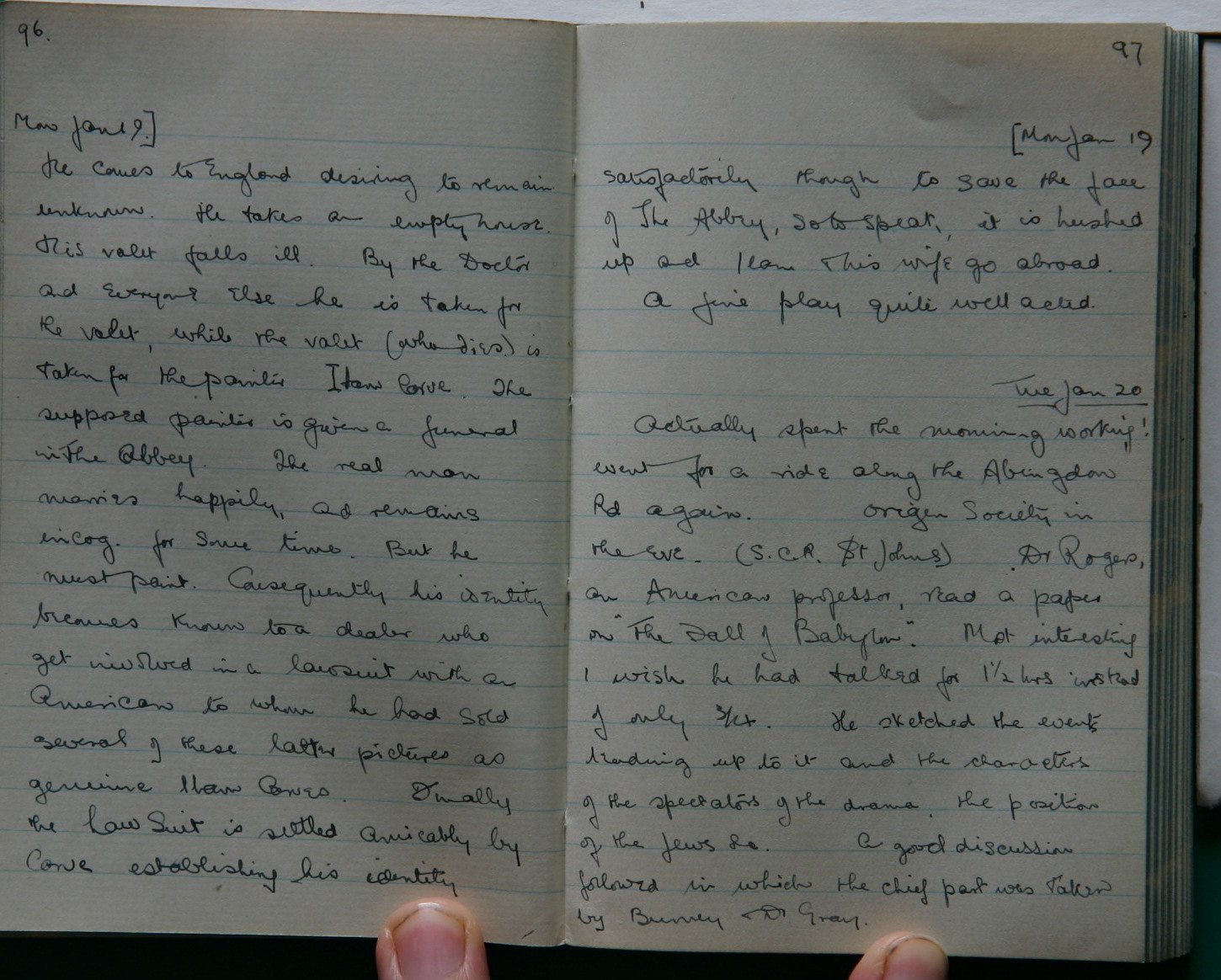 Scanned image of page book05 img_4055.jpg