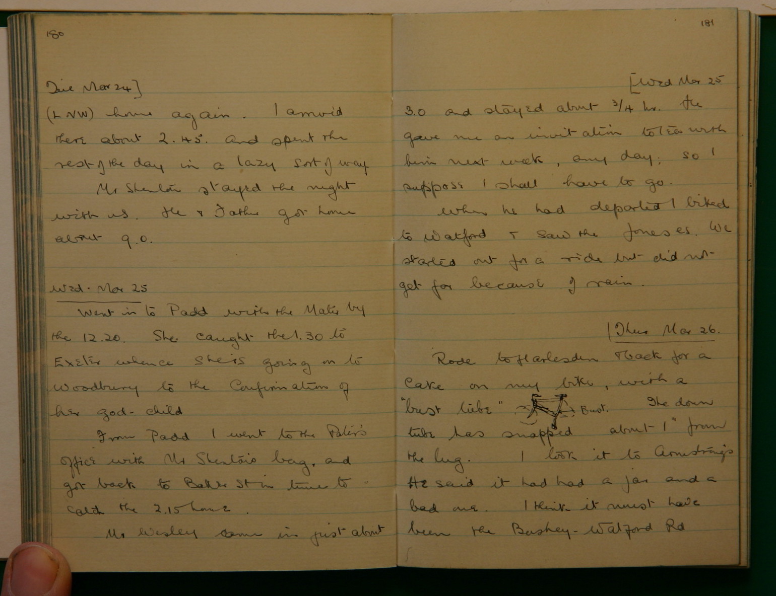 Scanned image of page book05 img_4296.jpg