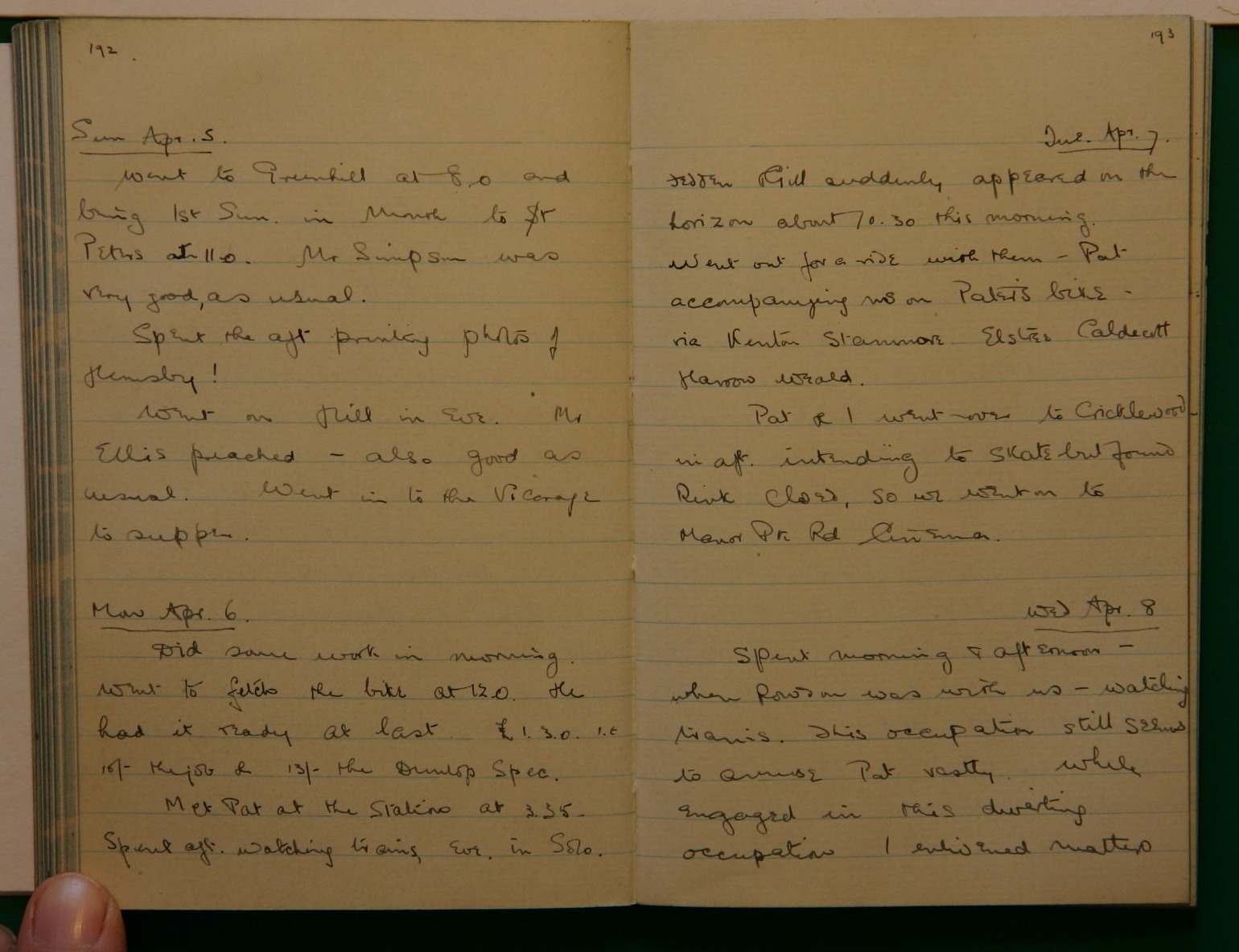 Scanned image of page book05 img_4302.jpg