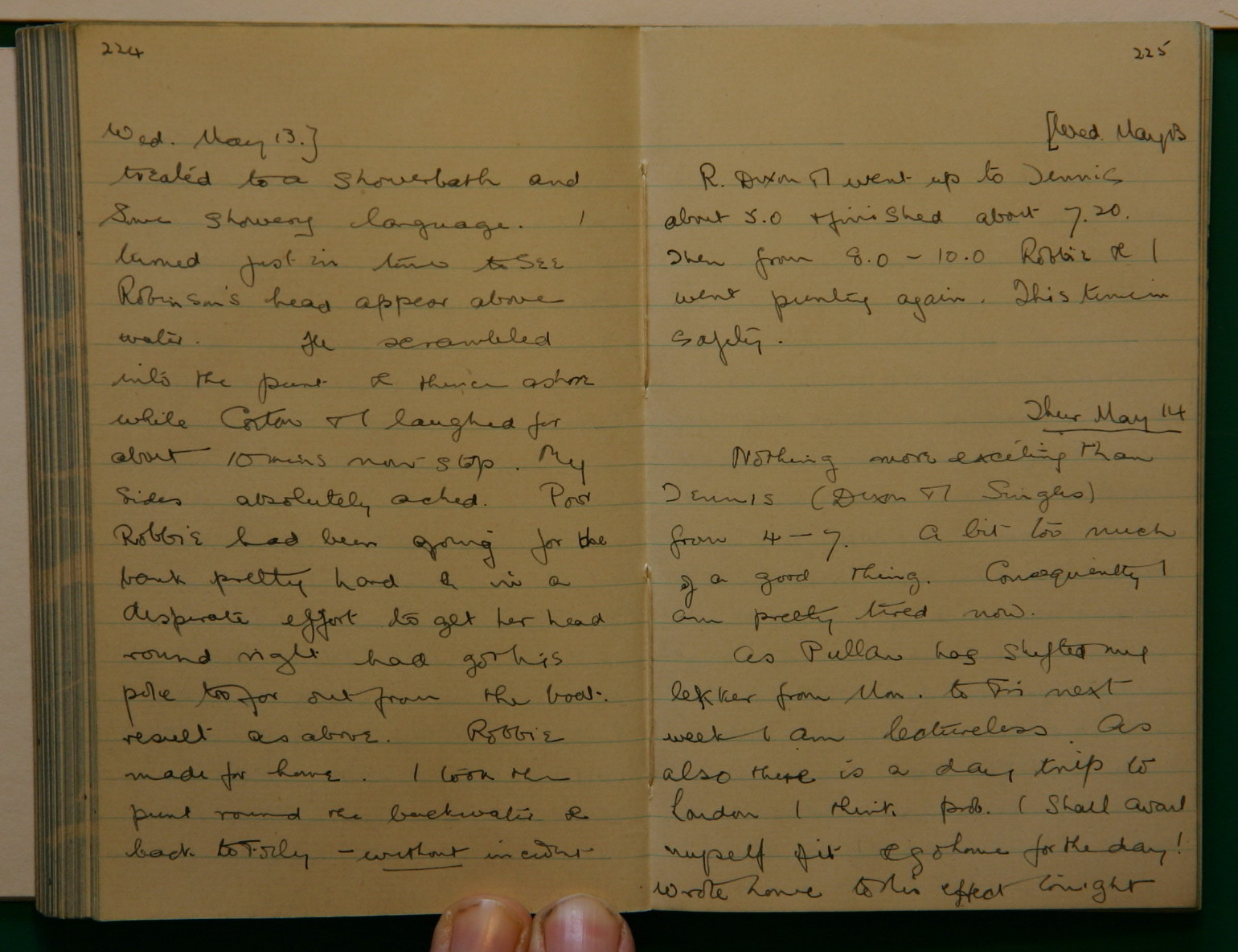 Scanned image of page book05 img_4318.jpg