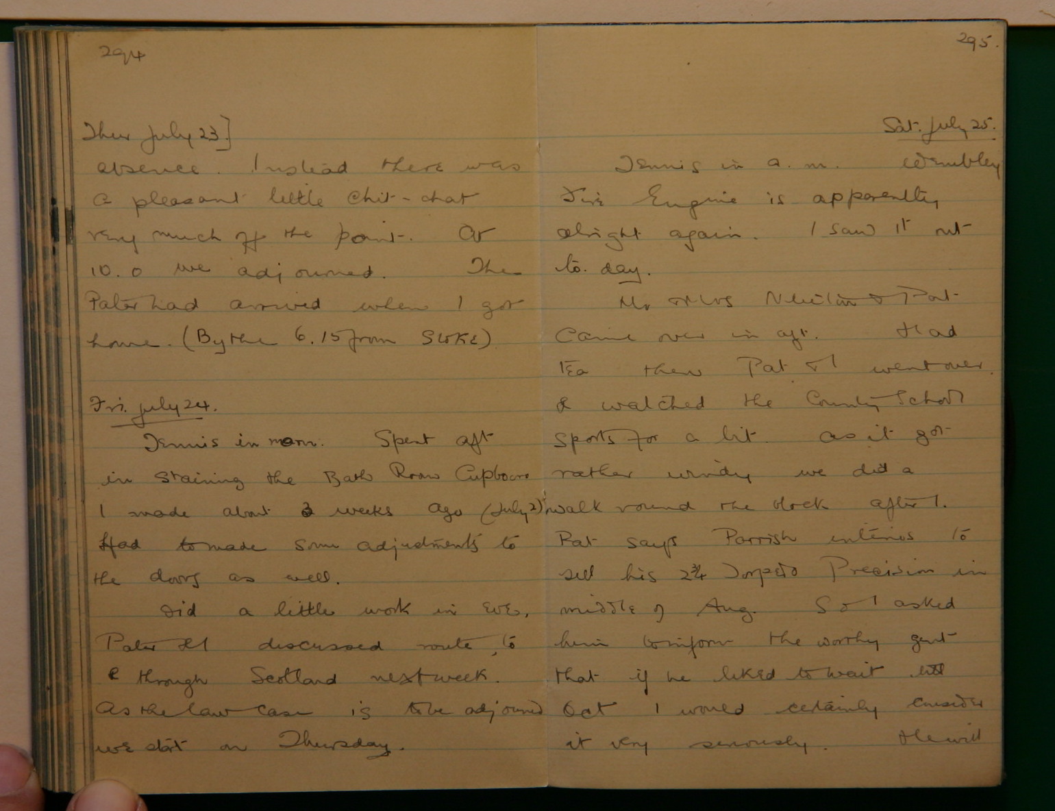 Scanned image of page book05 img_4353.jpg