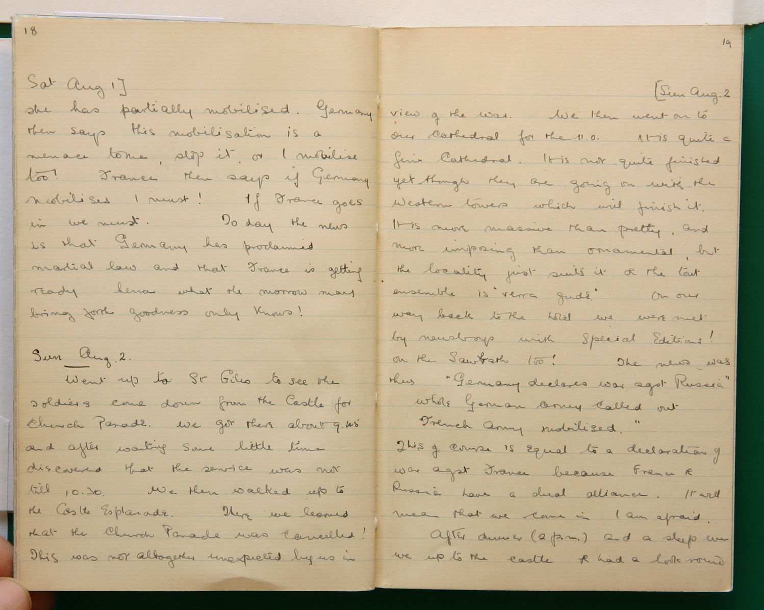 Scanned image of page book06 img_4376.jpg