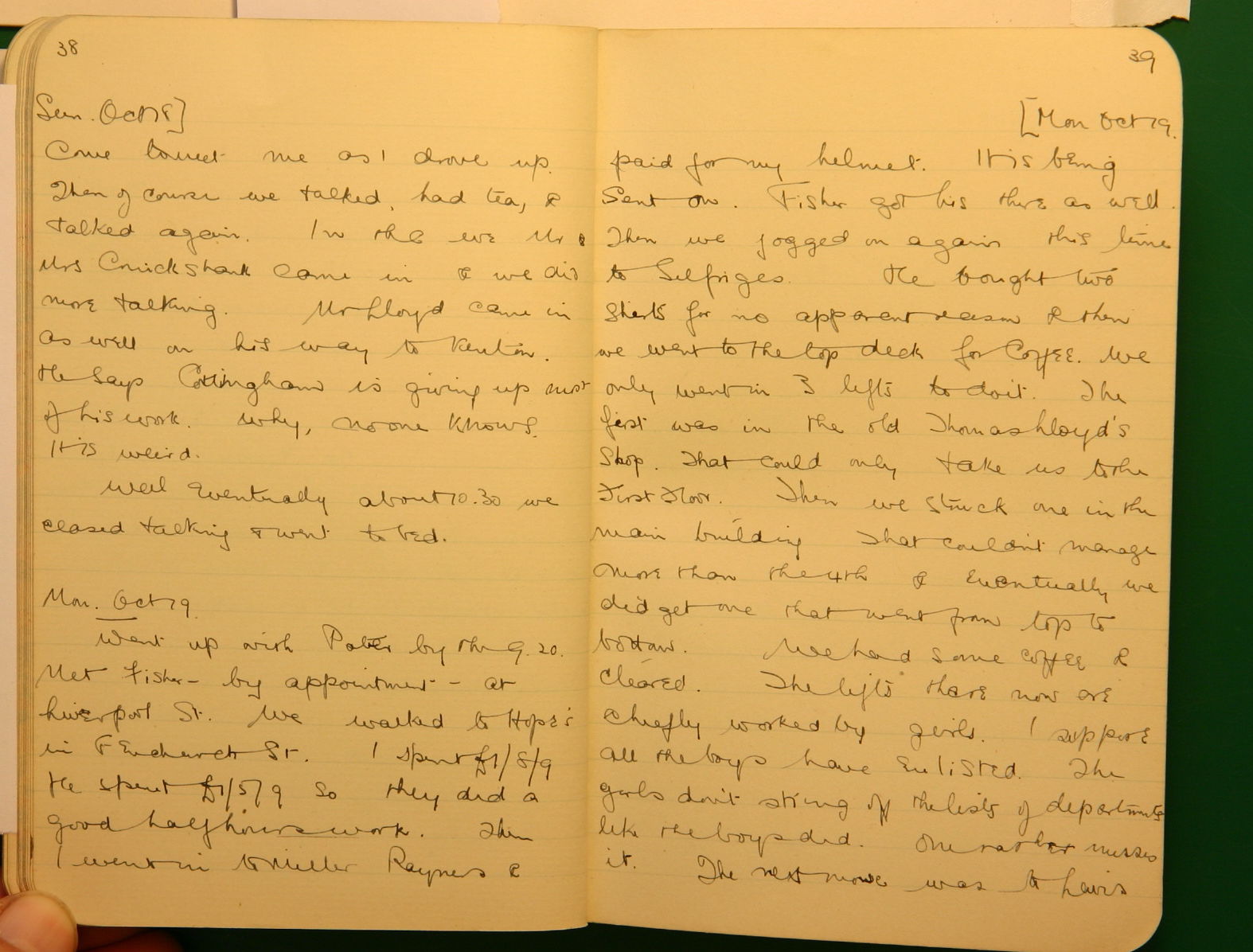 Scanned image of page book07 img_4425.jpg