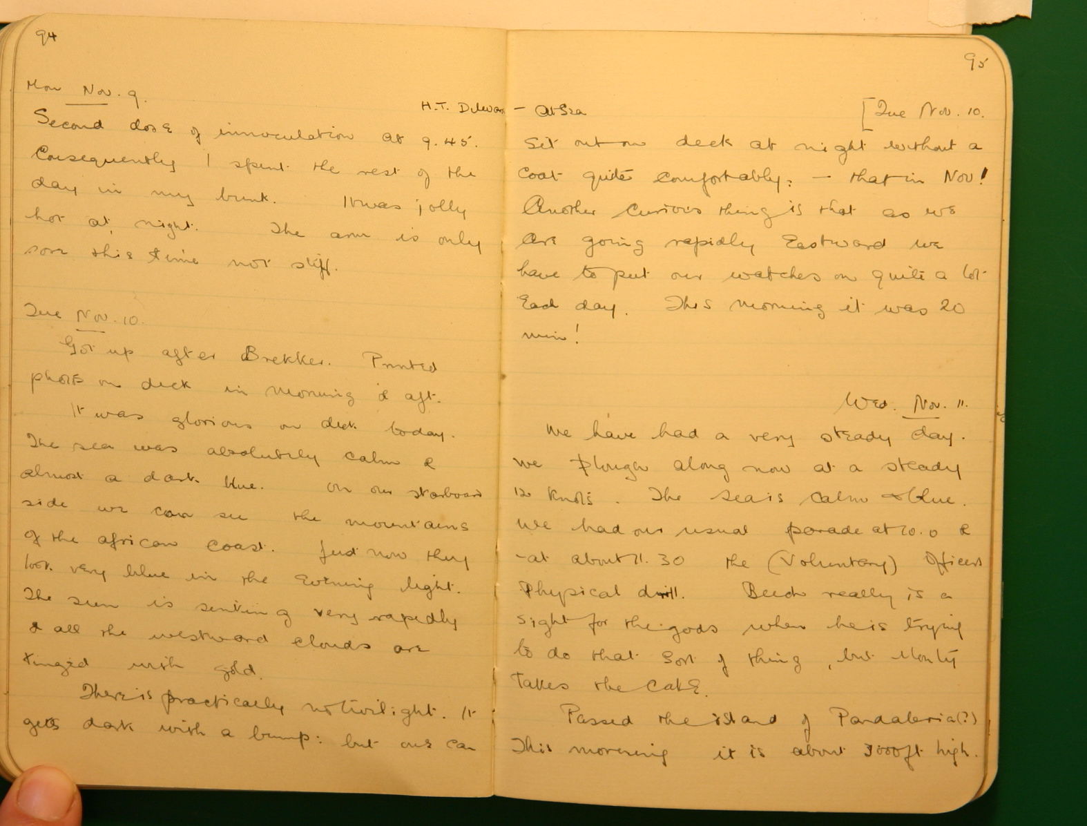 Scanned image of page book07 img_4456.jpg