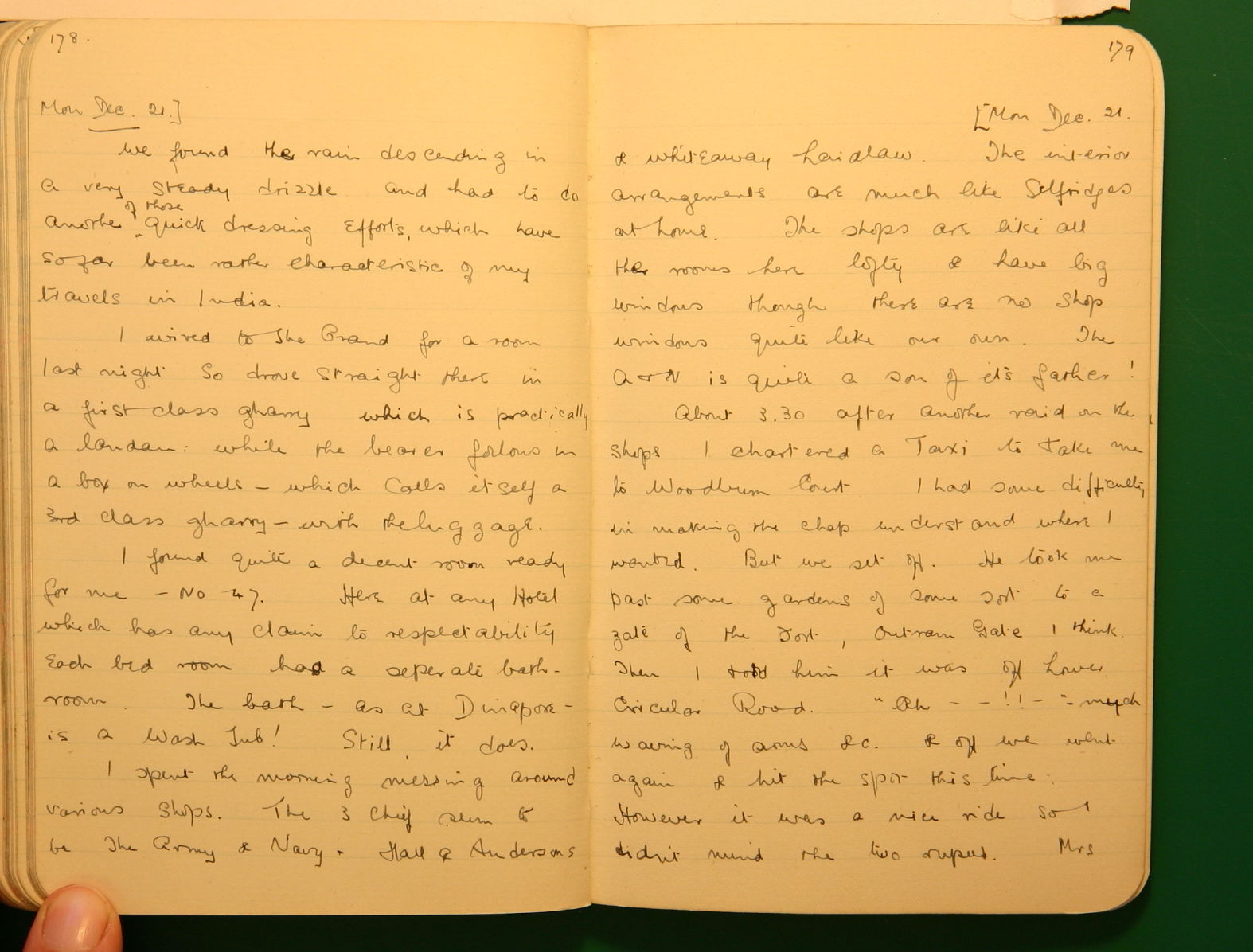 Scanned image of page book07 img_4509.jpg