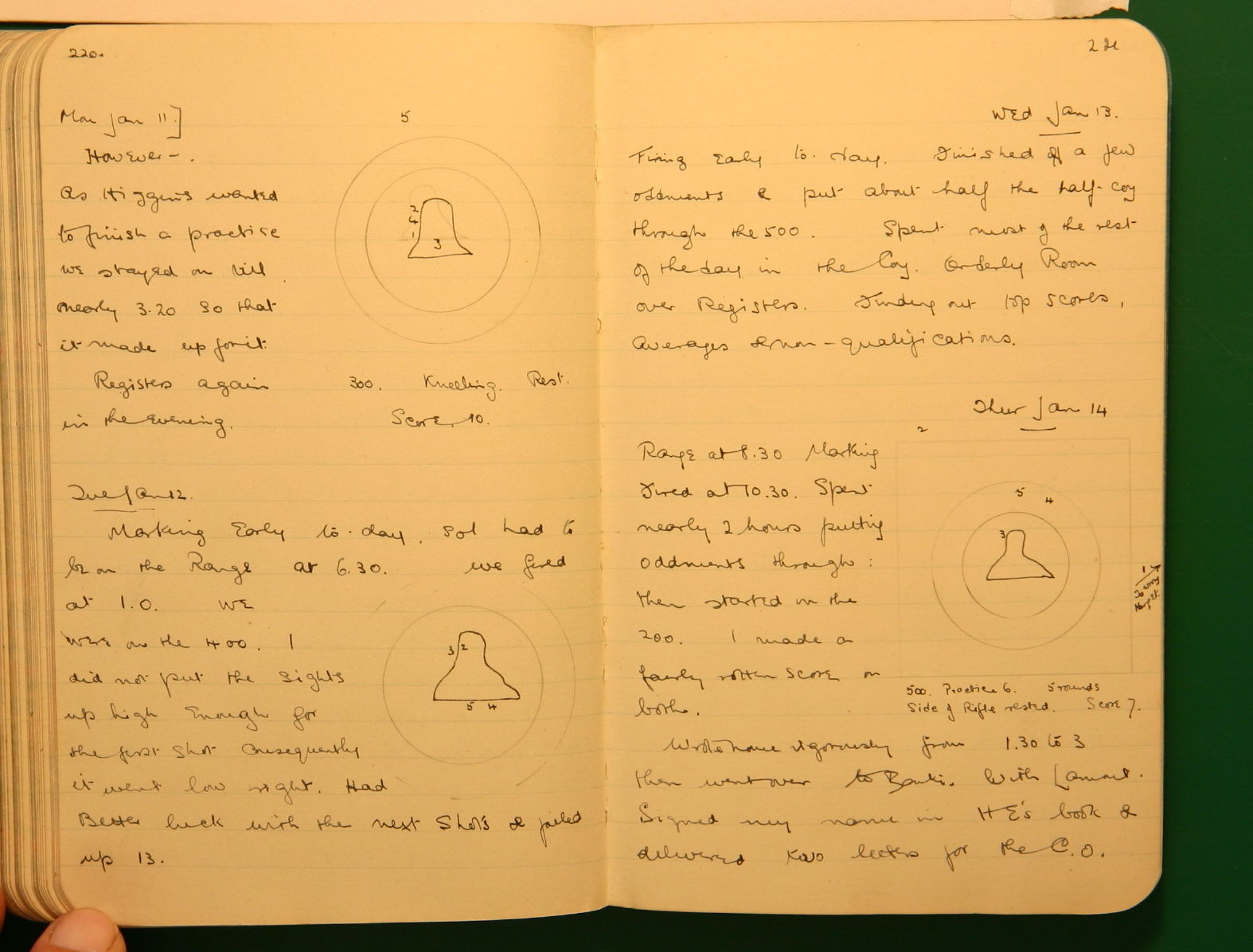 Scanned image of page book07 img_4534.jpg