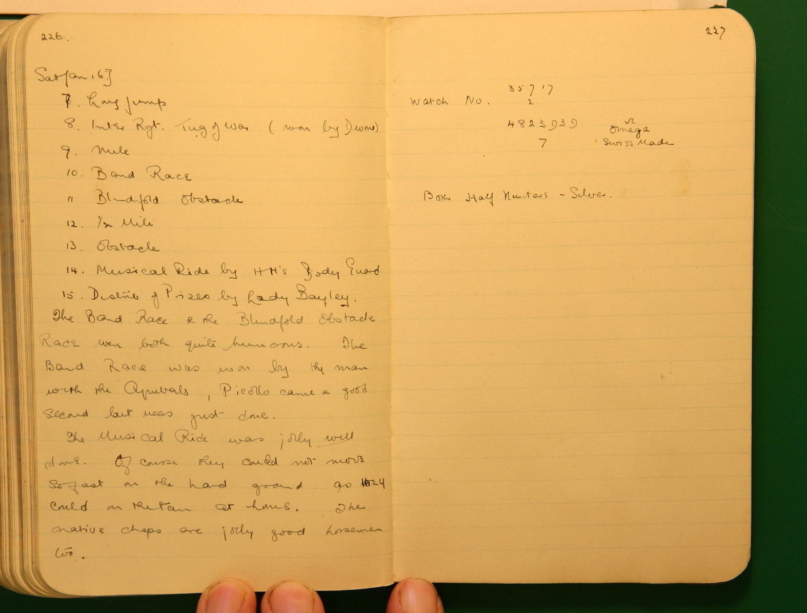 Scanned image of page book07 img_4537.jpg