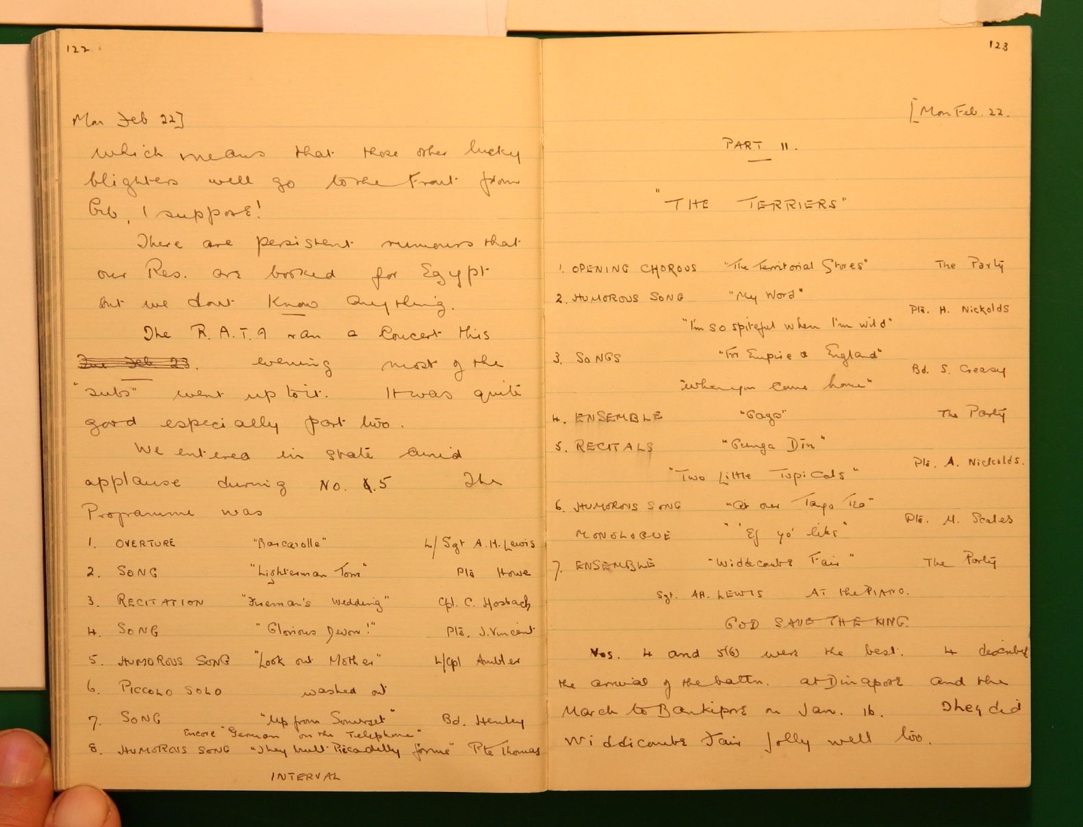 Scanned image of page book08 img_4569.jpg