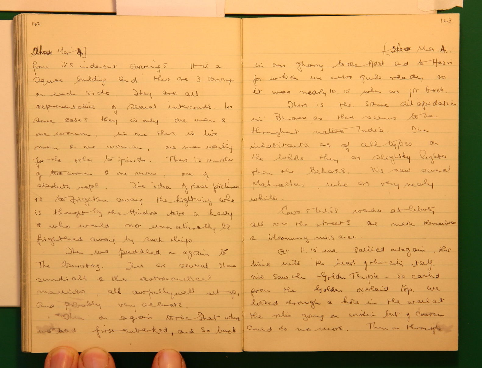 Scanned image of page book08 img_4580.jpg