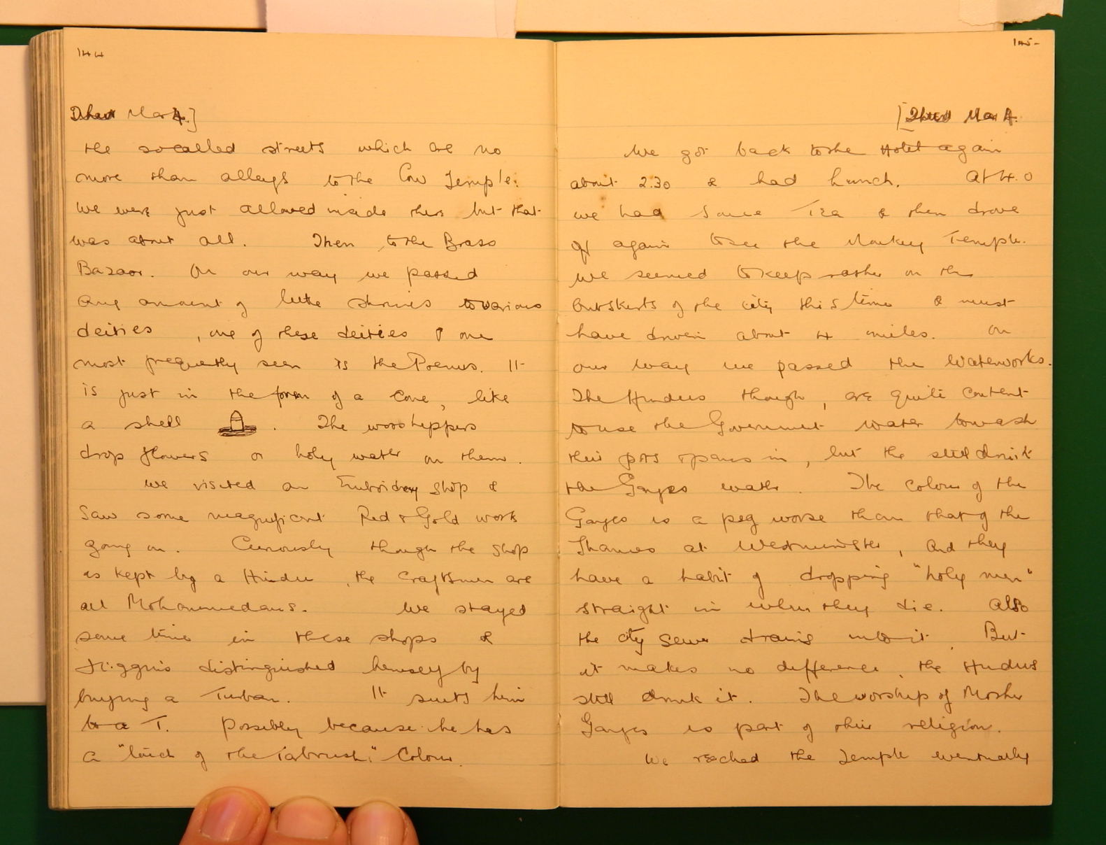 Scanned image of page book08 img_4581.jpg