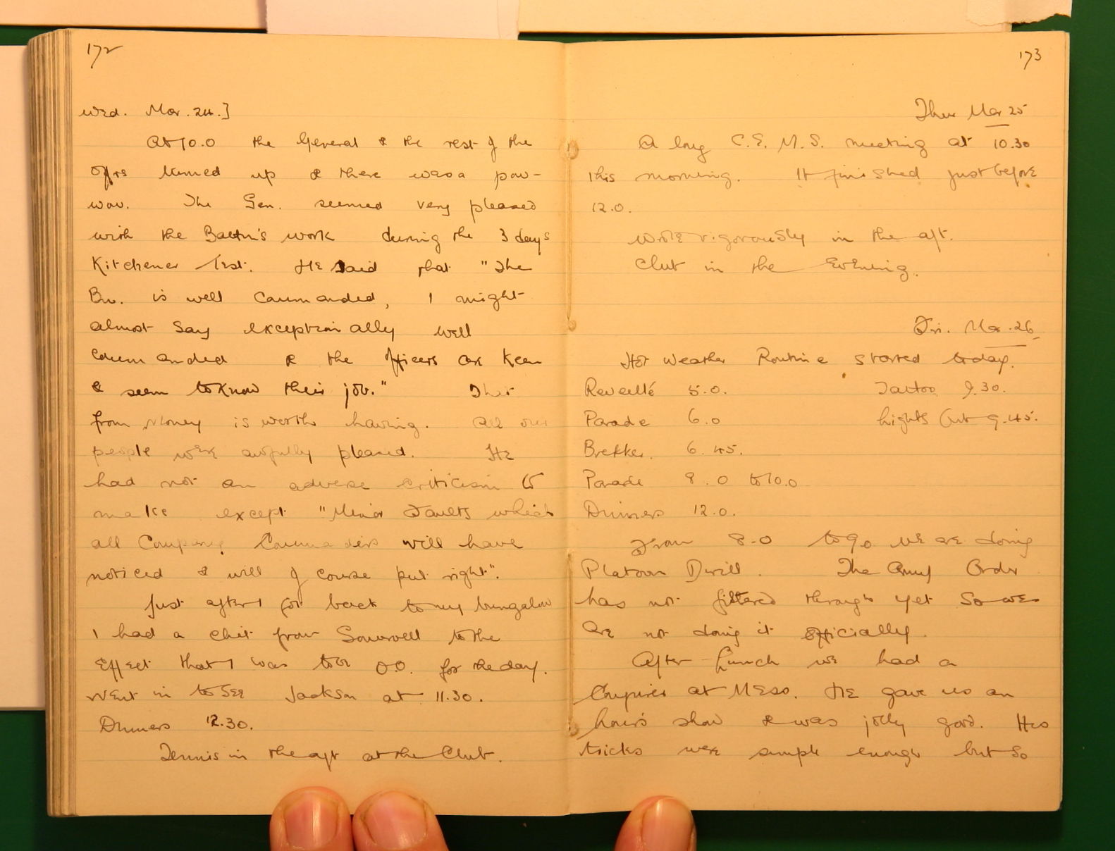 Scanned image of page book08 img_4595.jpg