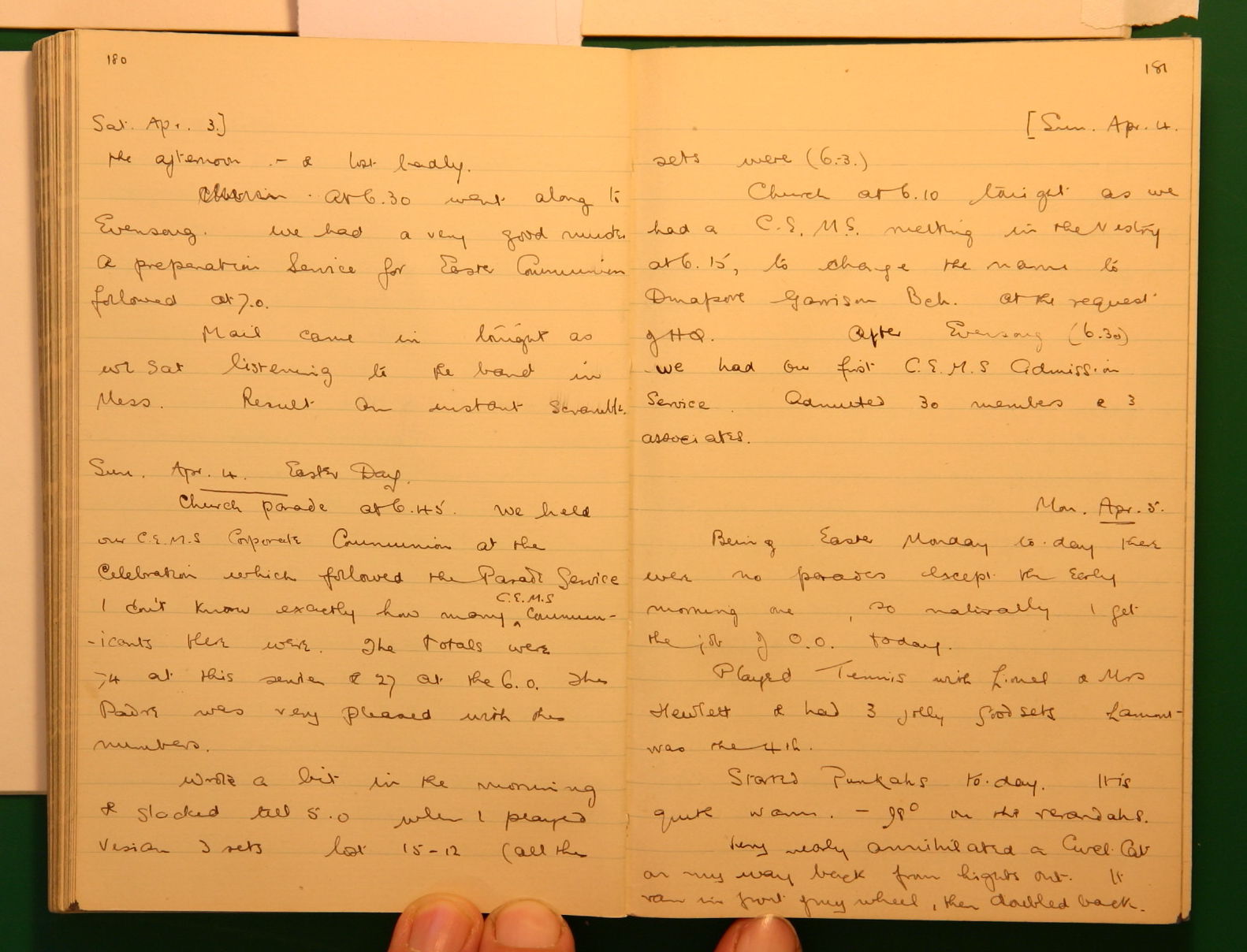 Scanned image of page book08 img_4599.jpg