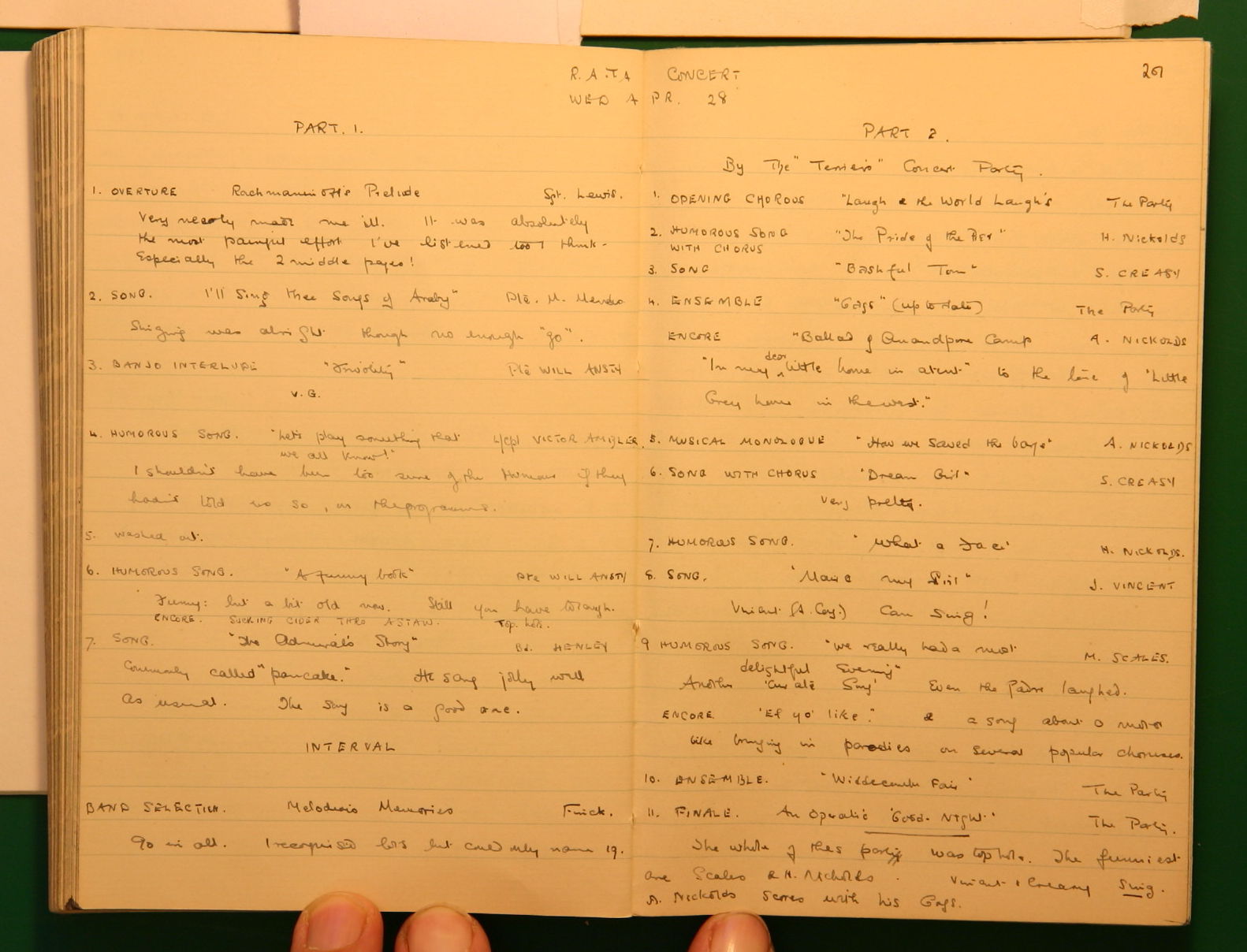Scanned image of page book08 img_4609.jpg