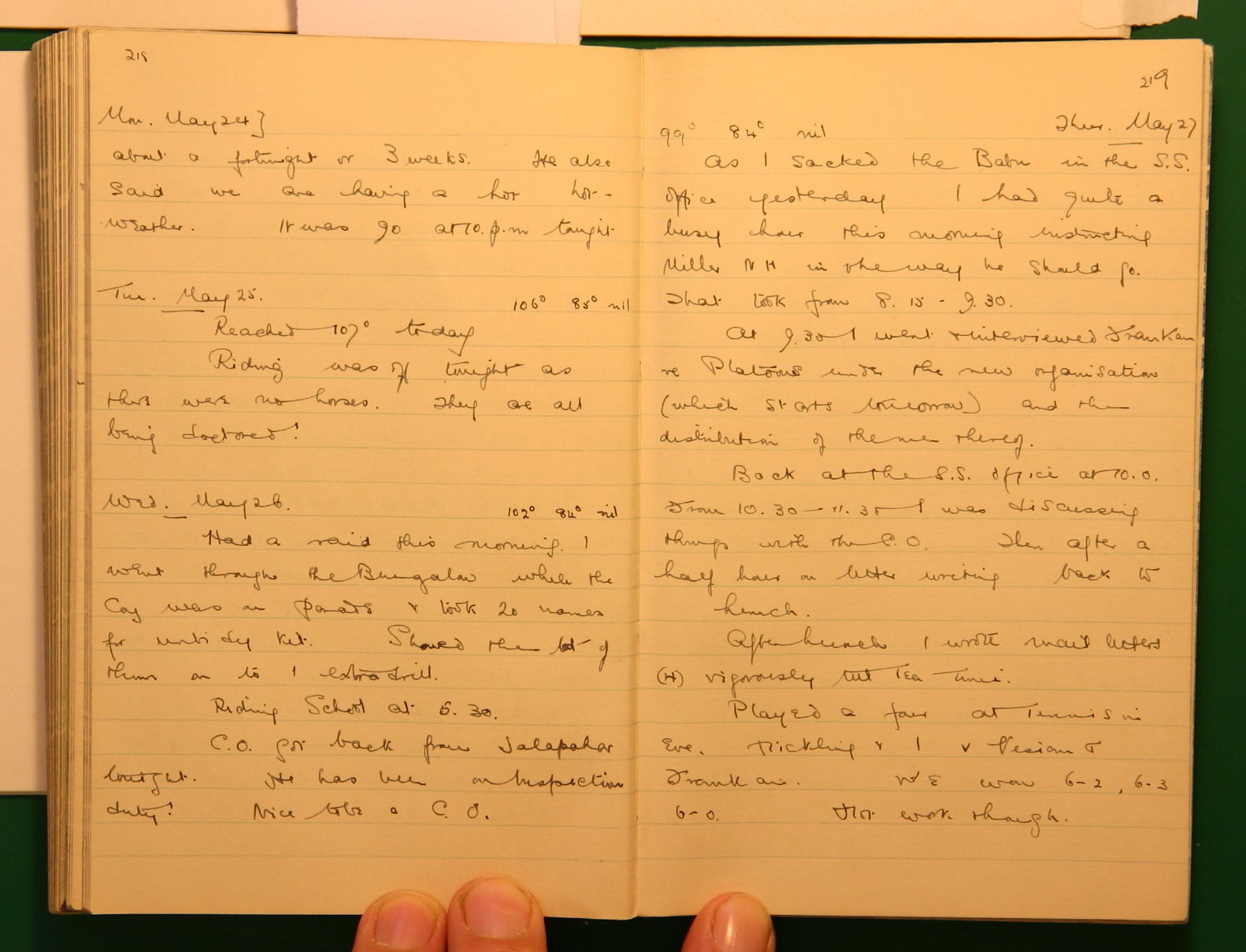Scanned image of page book08 img_4618.jpg