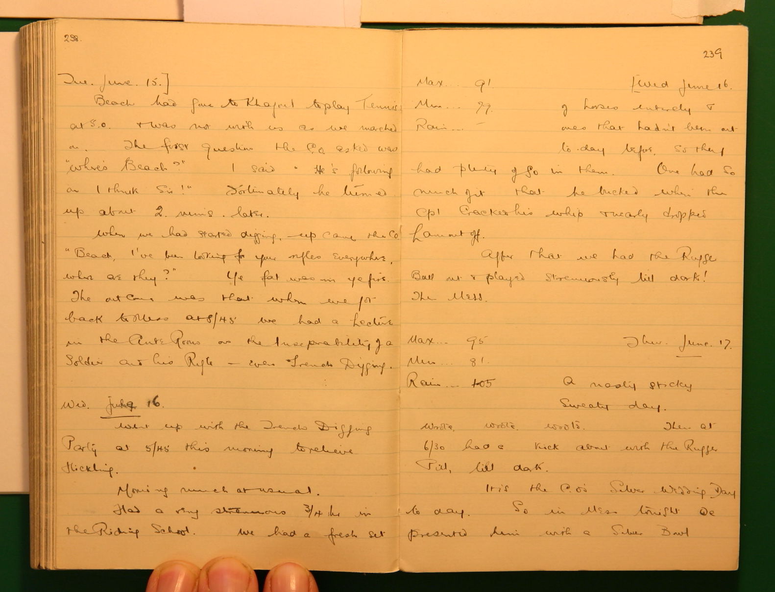 Scanned image of page book08 img_4628.jpg