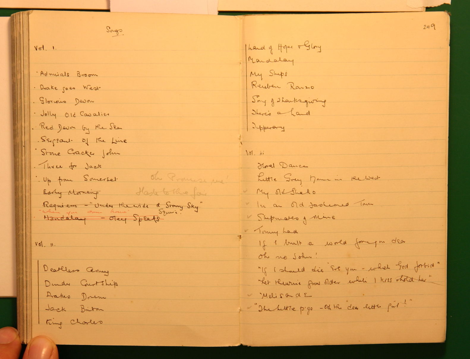 Scanned image of page book08 img_4634.jpg