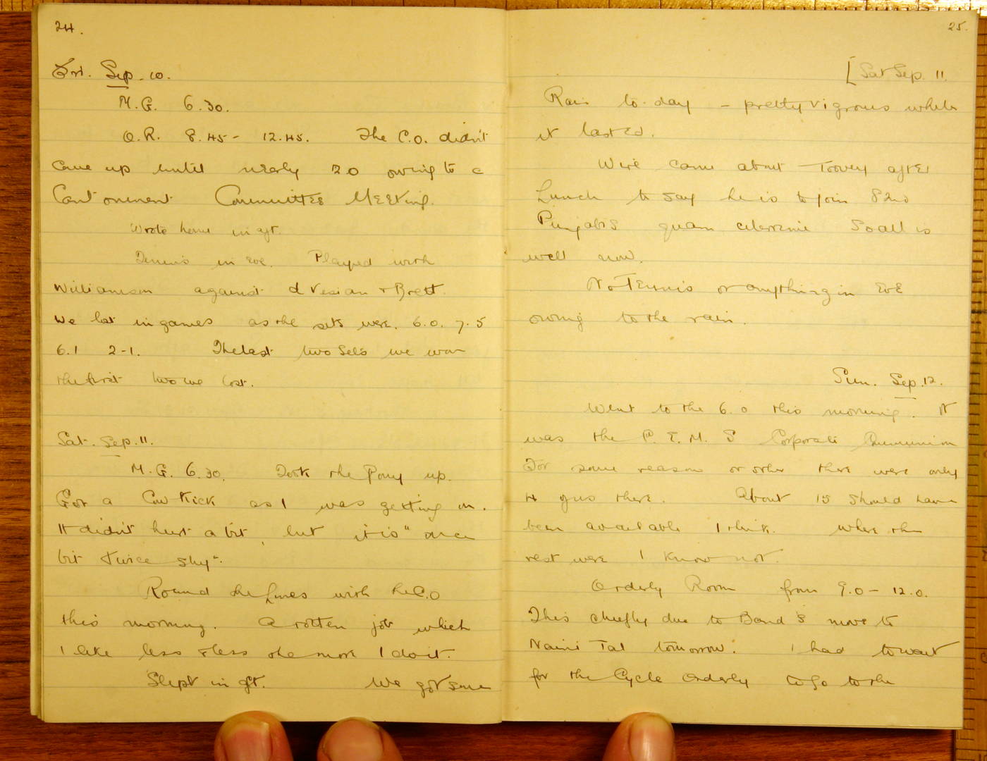 Scanned image of page book10 img_14963.jpg
