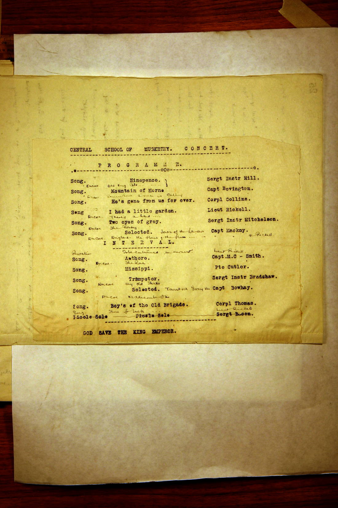 Scanned image of page book11 img_15006.jpg