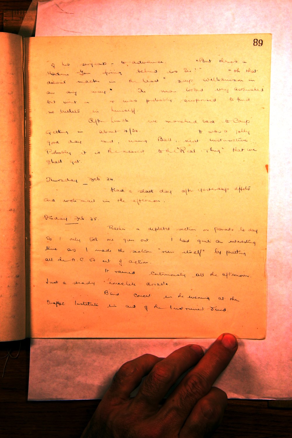 Scanned image of page book11 img_15078.jpg