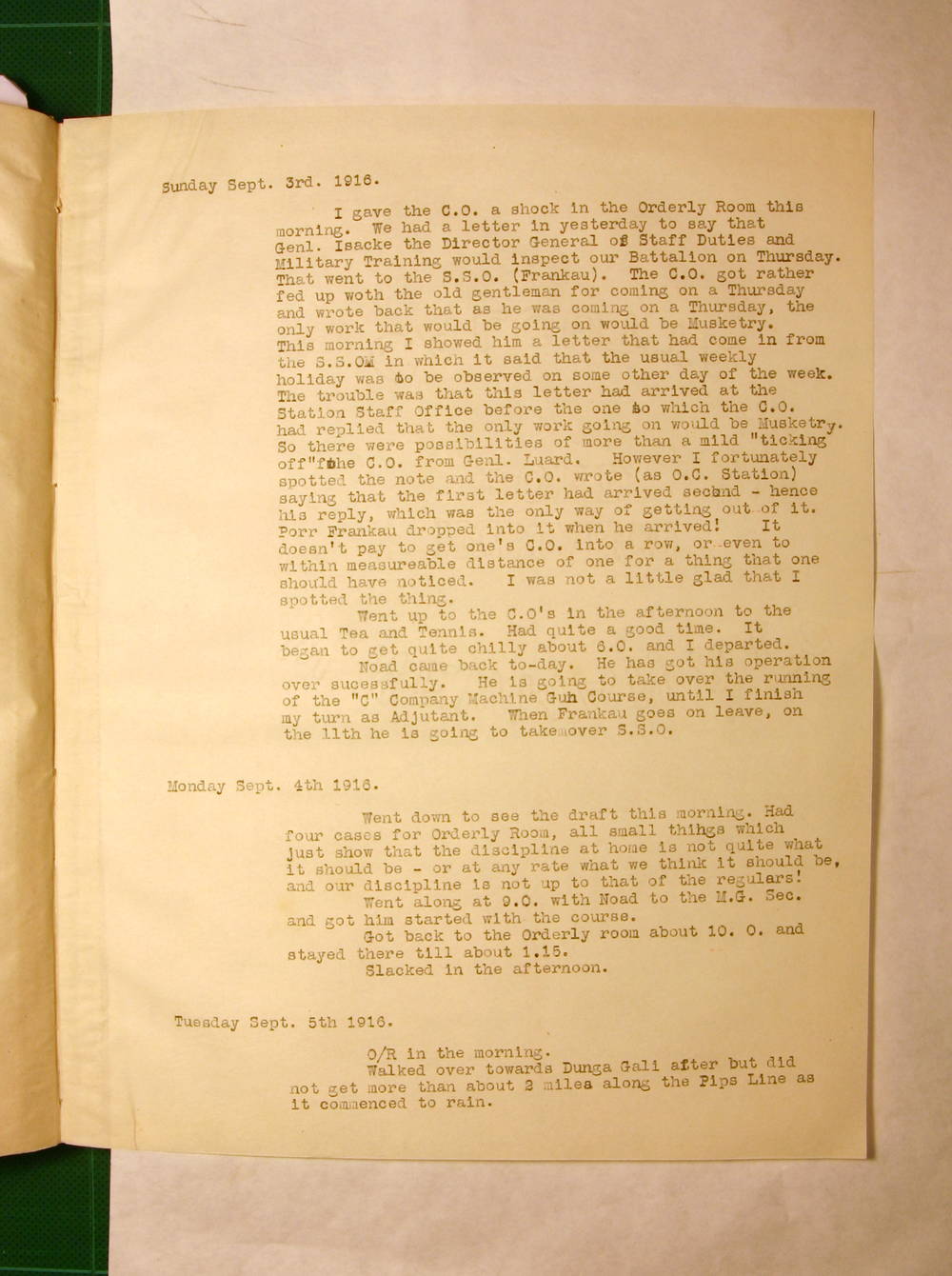 Scanned image of page book13 img_15772.jpg