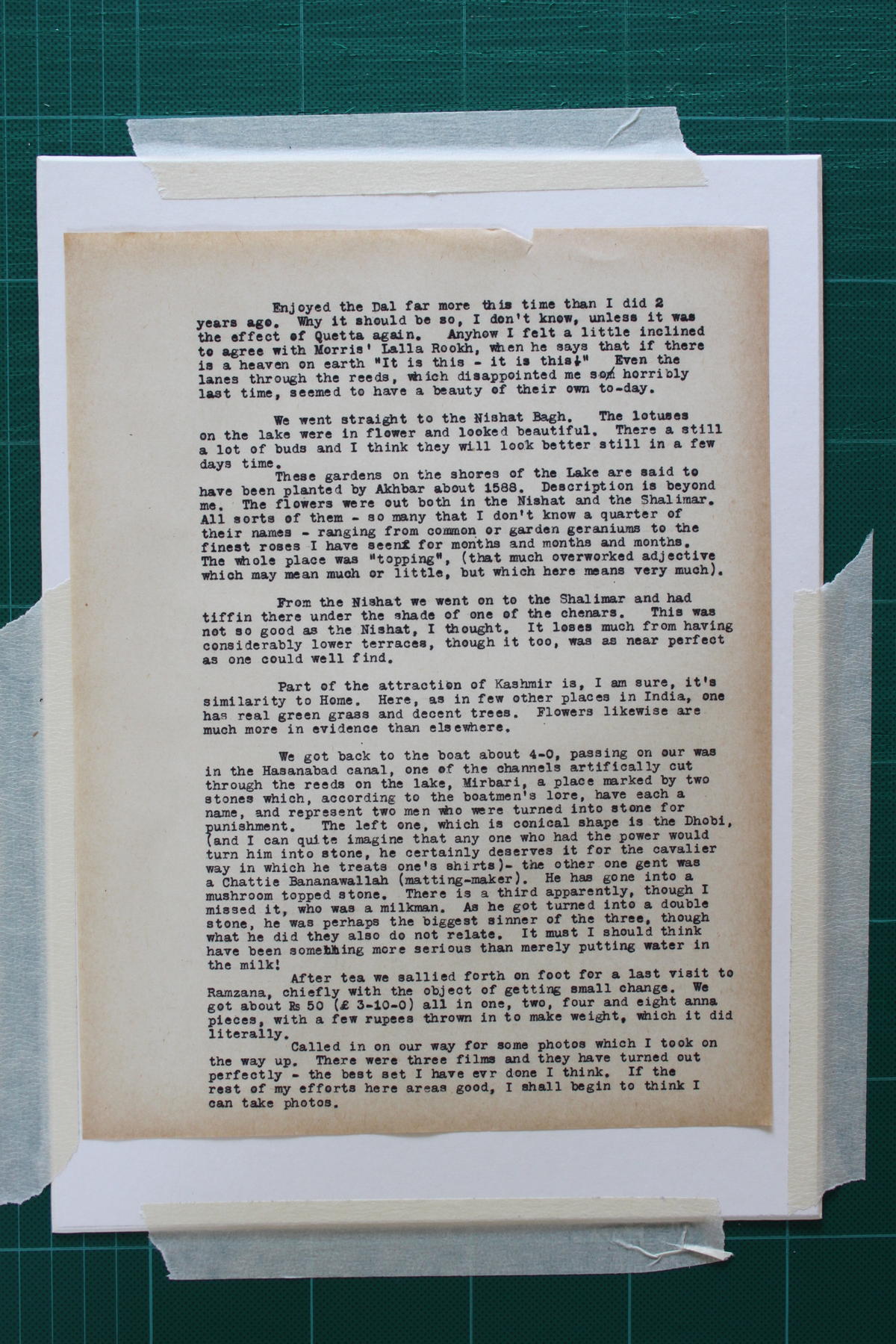 Scanned image of page book14 eos2_05975.jpg